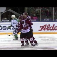 Video: Miķeļa Rēdliha vārti pret 'Salavat Julajev' - KHL nedēļas topā