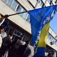 Bosnijai un Hercegovinai draud izjukšana, brīdina starptautiskais pārstāvis