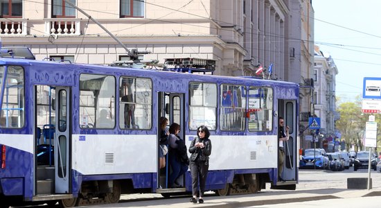 С понедельника в Риге увеличится скорость движения трамваев 1, 7 и 11 маршрутов
