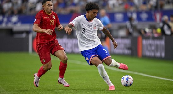 Video: ASV un Urugvajas futbolisti uzvar "Copa America" pirmajās spēlēs