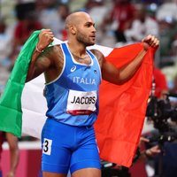 Džeikobss negaidītā 100 metru sprinta iznākumā sagādā Itālijai vēsturisku zeltu