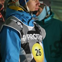 Snovbordistam Petrusevičam traumas dēļ beigusies cīņa par olimpisko ceļazīmi