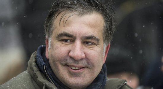 Саакашвили: Путин меня боится как черт ладана