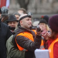 'Kremļa blogeris' Filipss sociālajos tīklos ziņo par atgriešanos Latvijā