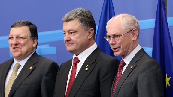 Barroso, Poroshenko and Van Rompuy 