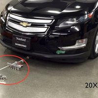 Video: Seši 17 gramu robotiņi velk 1,8 tonnu automobili