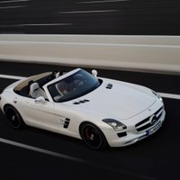 Mercedes-Benz представил SLS AMG без крыши