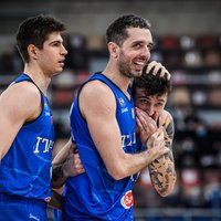 EČ kvalifikācijā uzvaras svin Itālijas un Slovēnijas basketbola izlases