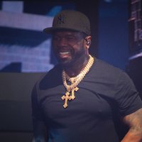 Foto: 'Arēnā Rīga' uzstājas hip-hopa moguls 50 Cent