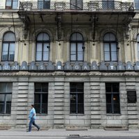 Pagarina pieteikšanos konkursā par Jaunā Rīgas teātra rekonstrukciju