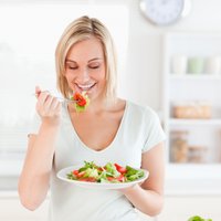 Astoņi ēdieni, ko ieteicams ēst katrai sievietei
