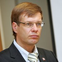 ‘Vienotības’ nodoms vērsties pret biļešu cenu diferencēšanu Rīgā gūst NA un RP Saeimas frakciju šefu atbalstu