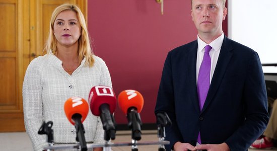 Politiķi nesteidz atbalstīt iniciatīvu aplikt ar nodokli uzņēmumus, kas tirgojas ar Krieviju