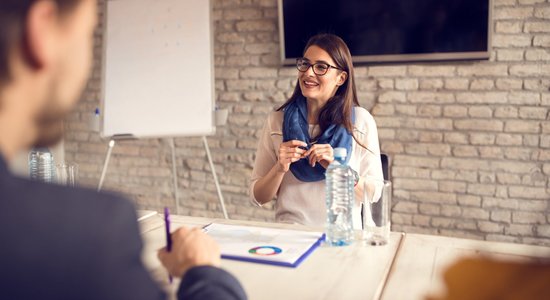 Ko neteikt darba intervijā, lai nevajadzīgi nepārcenstos