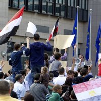 ES diplomāti ārkārtas sanāksmē lemj par krīzi Ēģiptē
