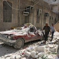 Vairāk nekā 400 civiliedzīvotāju pametuši Alepo austrumdaļu