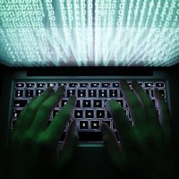 Масштабная кибератака вируса "Петя" затронула и Латвию: пострадали сети магазинов
