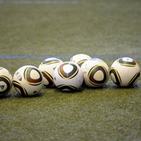 Futbola līdzjutēja nāves dēļ Grieķijā atceļ sporta pasākumus