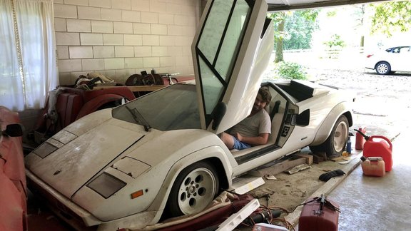 Lamborghini Countach