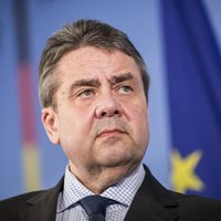 Gabriēls: Makrona ES reformu plāniem būs liela nozīme Vācijas koalīcijas sarunās