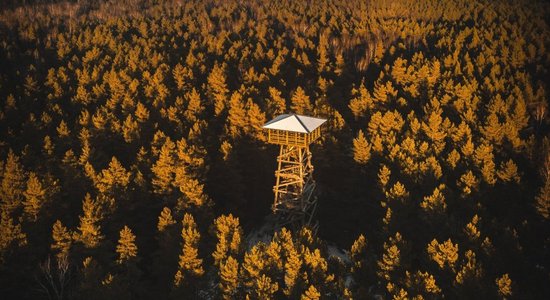 10 skatu torņi Latvijā, no kuriem paveras brīnišķīga aina