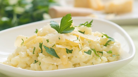 risoto, rīsi, pētersīļi 