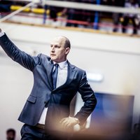 Latvijas izlases galvenā trenera amata kandidāti - Štelmahers un ārzemju speciālists