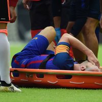 'Barcelona' kapteinis Injesta traumas dēļ nespēlēs 6-8 nedēļas