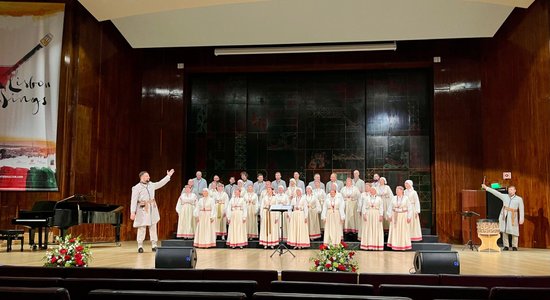 Koris "Muklājs" pārved mājās divus zelta diplomus no konkursa Lisabonā