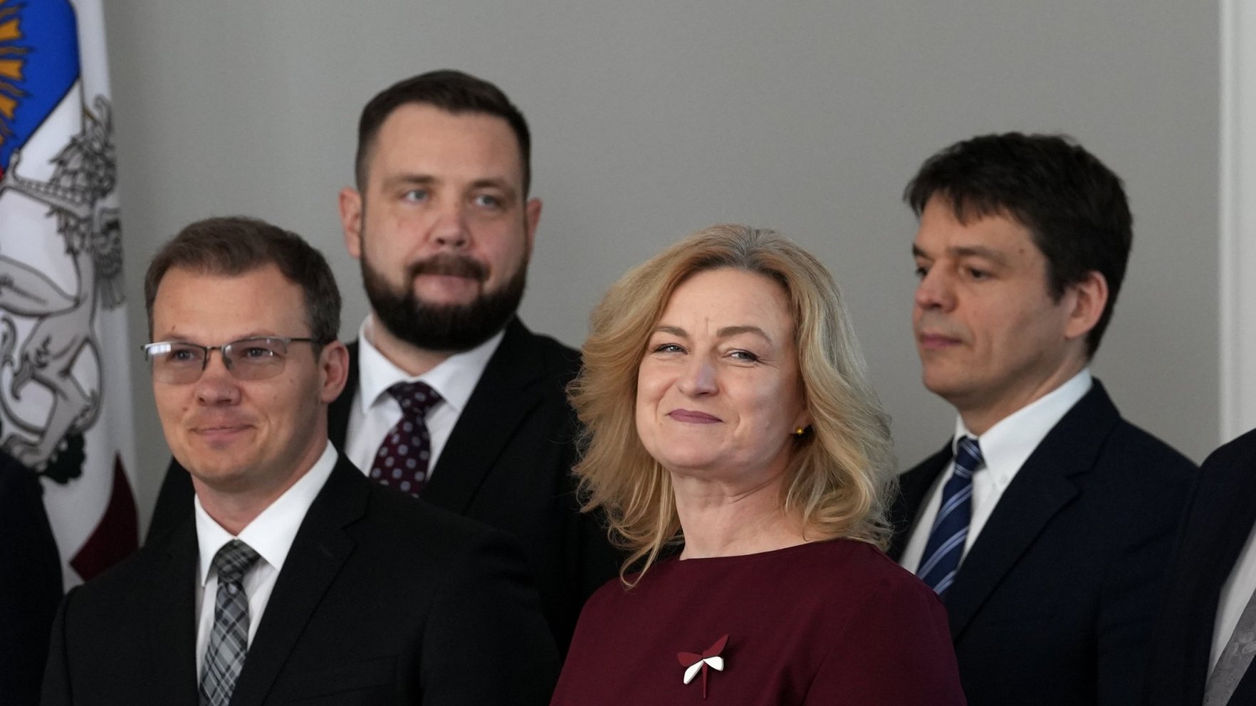 Indriksone ir labākā premjerministres kandidāte, bet NA ir atvērta citiem scenārijiem, pauž Dzintars