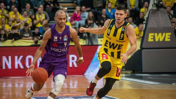 Rihards Lomažs, Ewe Baskets