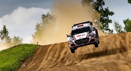 Sesks pēdējā ātrumposmā sāpīgi zaudē vietu uz "Tet Rally Latvia" pjedestāla