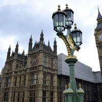 Lielbritānijas parlamentā konceptuāls atbalsts viendzimuma laulību legalizācijai