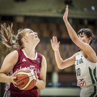 Latvijas U-18 meiteņu izlase ar uzvaru pret Lietuvu noslēdz perfekti aizvadītu grupu turnīru