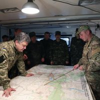 Ja Krievijas karavīri neaizies no Ukrainas – būs 'īsts karš', brīdina Porošenko