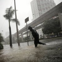 Ураган "Ирма" затопил центр Майами и угрожает Сент-Питерсбергу