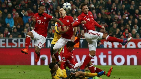 Bayern Munich v Arsenal - UEFA Champions League 