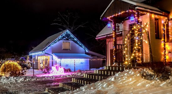 Foto: Krāšņākās mājas Madonā, kas startē rotājumu konkursā