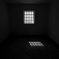 Saslimstot 22 cilvēkiem, izsludināta karantīna Daugavgrīvas cietumā