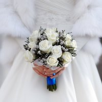 Ko vilkt uz kāzām ziemā? 32 burvīgas kleitas kāzu viešņai