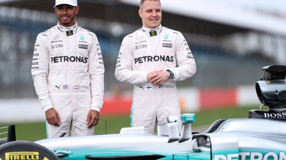 Lewis Hamilton Valtteri Bottas