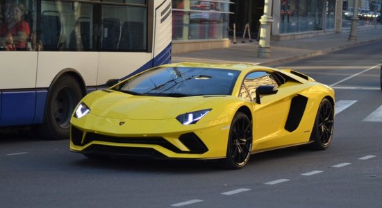 В Латвии появился Lamborghini за €350 000. 10 причин, почему покупка такого авто — большая ошибка