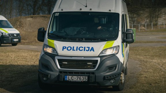 Valsts policijas praktiskās mācības pūļa savaldīšanā