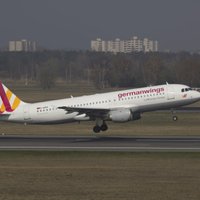 'Germanwings' otrs pilots, mēģinot tikt pilotu kabīnē, izmantojis cirvi