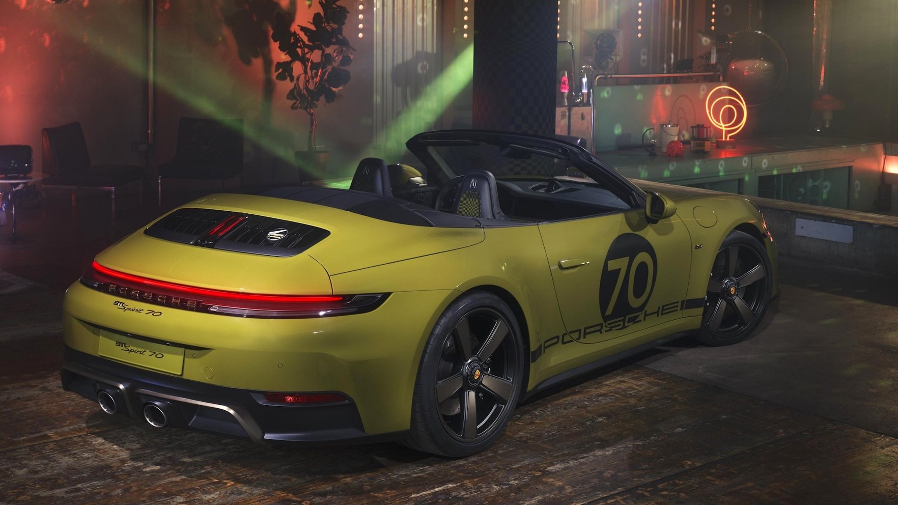 "Porsche 911 Spirit 70" – atgriešanās 70. gadu brīvības un dzīvesprieka laikmetā