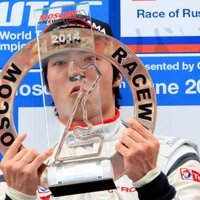 Vēsturiska uzvara: ķīnietis Siņ Hua Ma triumfē FIA WTCC sacīkstē