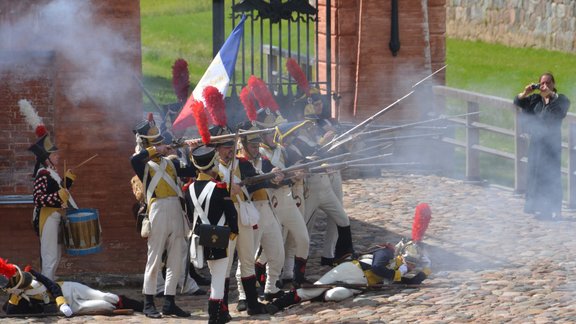 Vēsturisko cīņu rekonstrukcija Daugavpils cietoksnī - 15