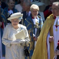 Британская королева впервые в истории лишила офицера ордена за мужество