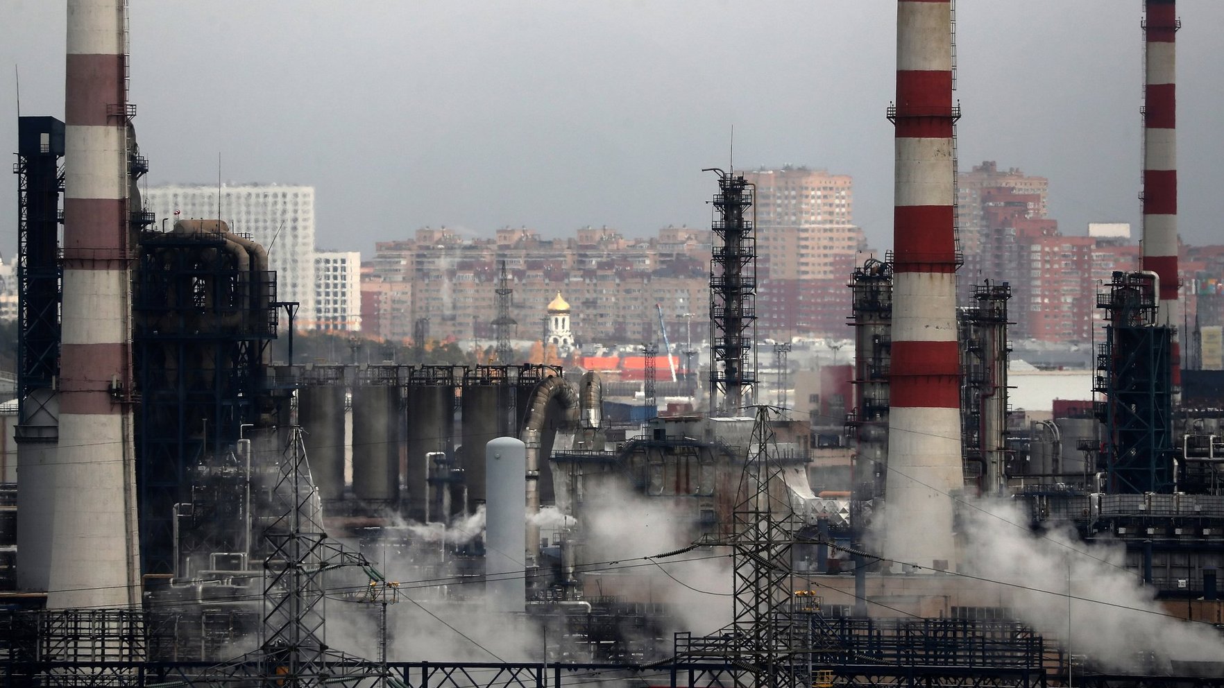 Orsk oil refinery halts operations after drone strike