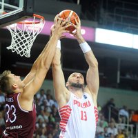 Latvijas izlase pārbaudes spēlē pārspēj Poliju ar NBA spēlētāju Gortatu